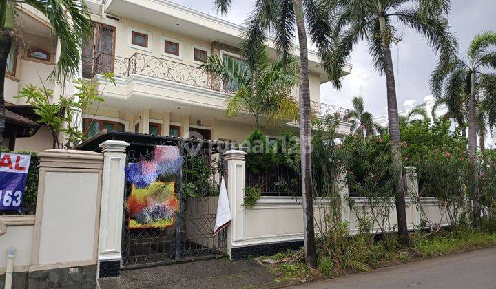 Turun Harga. Rumah Mewah Hitung Tanah Puri Indah Blok Unggulan 1