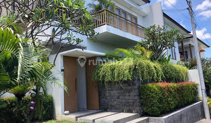 2 Floor Villa in Canggu 10 Minutes to Pererenan Beach Bali  1