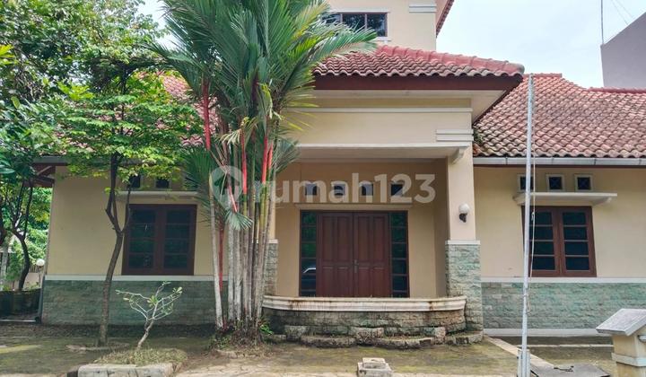 Rumah Dalam Kawasan Cluster Graha Taman Bunga Bsb City Semarang 1