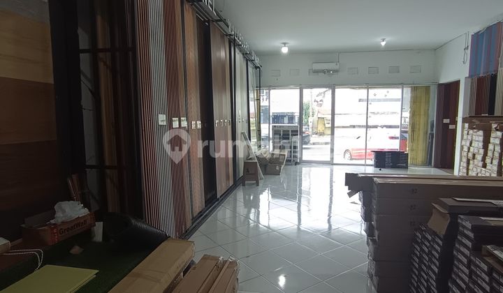 Kedungmundu Semarang Strategic Shop House Ready to Occupy