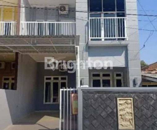 RUMAH LAMPER COCOK BUAT KANTORAN 1