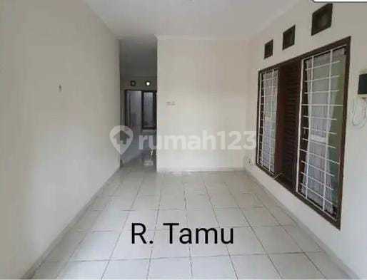Rumah Sewa Puri Anjasmoro Semi Furnish Bebas Banjir 2