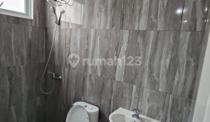 Rumah Sewa Tinggal Bawa Koper Paramount Village Semarang 2