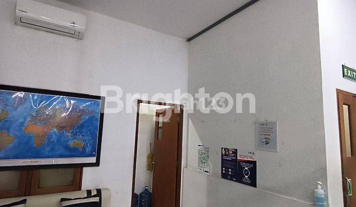 RUKO STRATEGIS COCOK UNTUK KANTOR 2