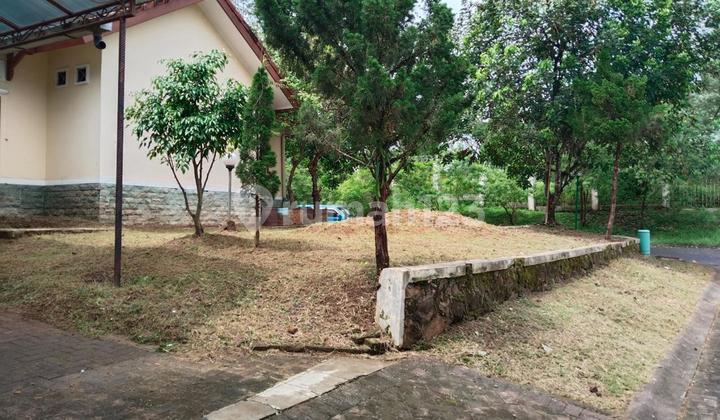 Rumah Dalam Kawasan Cluster Graha Taman Bunga Bsb City Semarang 2