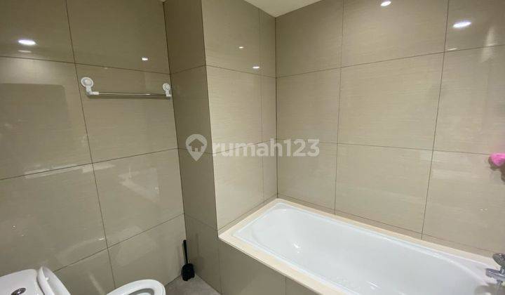 Disewakan Apartemen Orange County 3br Newport Bagus Dan Nyaman  2