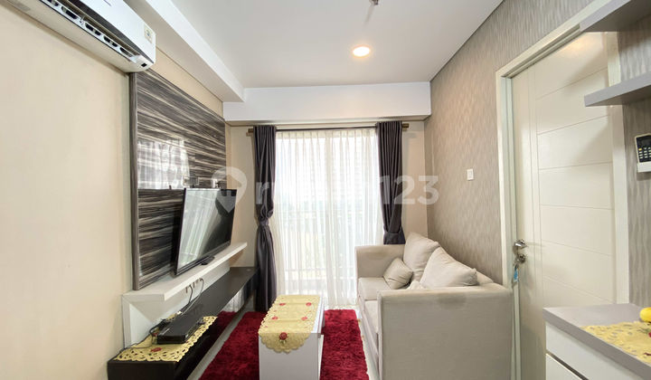 For Rent: Trivium Apartment, Nice and Comfortable 1BR with Lake View
