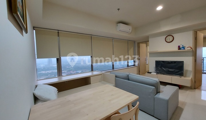 Orange County 2Br Nice and Comfortable Newport Apartment in Lippo Cikarang