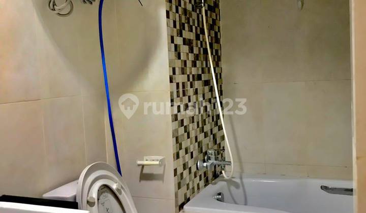 Disewakan Apartemen Trivium 2Br Bagus Lantai Rendah Dekat Papaya 2
