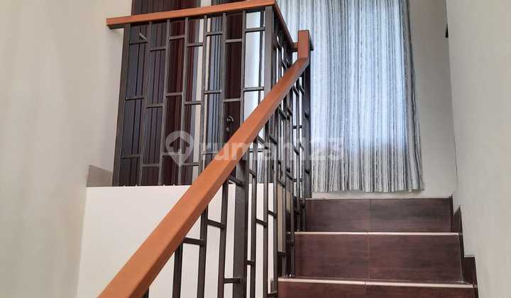 Disewakan Rumah taman simpruk  Cluster Grand Fores 2 Lantai Bagus 1