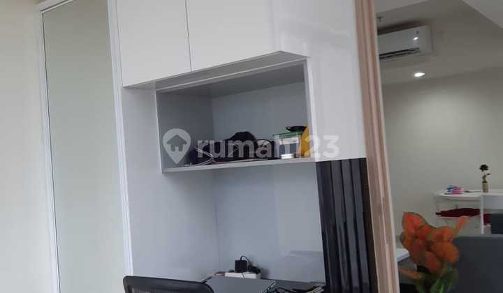 Dijual /Disewa Apartemen Trivium 2br 66Sqm Bagus dan Modern Full Furnish Murah di Lippo Cikarang 2
