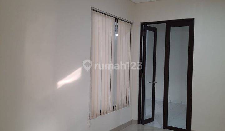 Disewakan Rumah taman simpruk  Cluster Grand Fores 2 Lantai Bagus 2