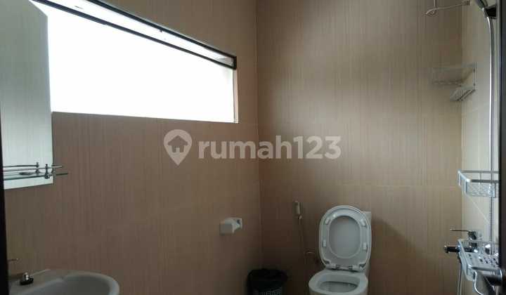 For Rent Cosmo Alam Surya Cluster House in Lippo Cikarang, Good