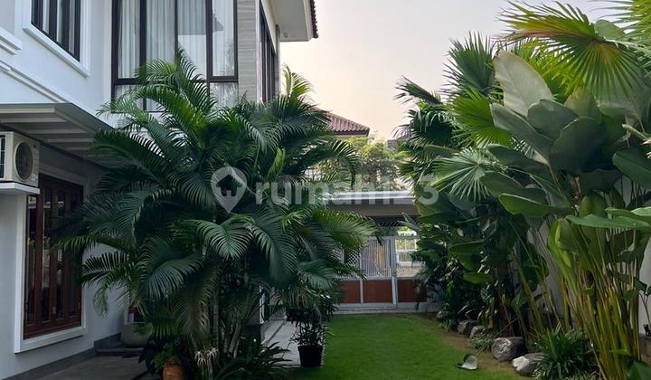 Rumah Kondisi Baru Dijual / Disewa Taman Simpruk 1 Jalan Senayan Raya Mewah dan Bagus 1