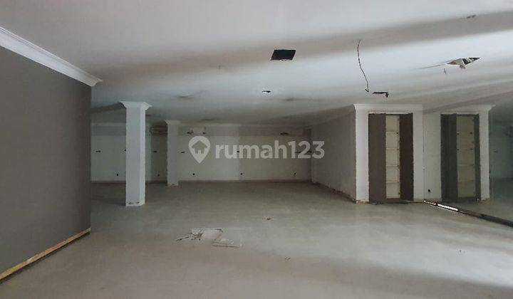 Disewakan Ruang Usaha Kebayoran Baru Dekat Senopati 1