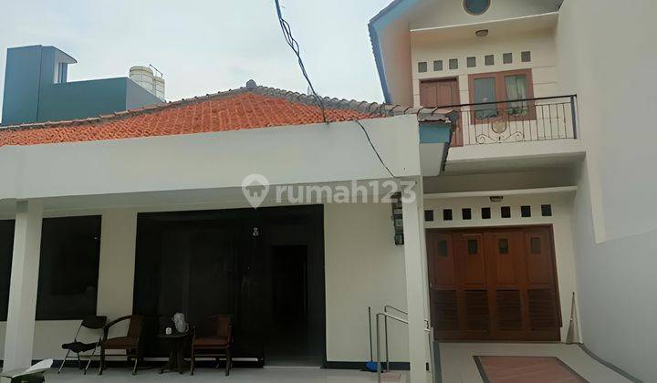 Disewakan Ruang Usaha Cocok Untuk Kantor Area Dekat Senopati 1
