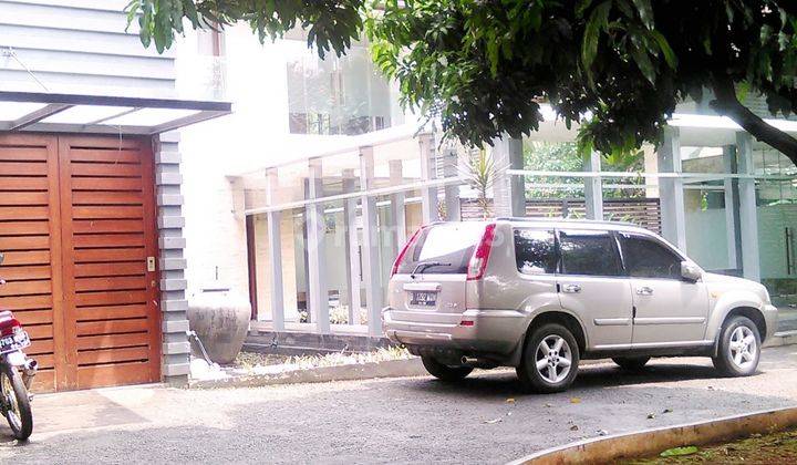 Disewakan Rumah Area Scbd 1