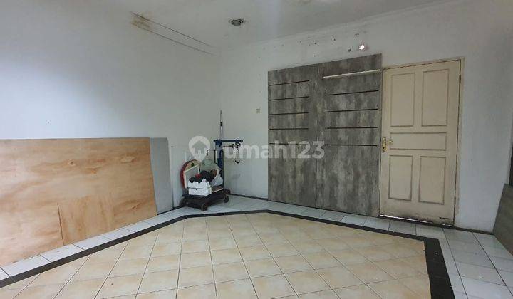Disewakan Ruang Usaha Wijaya Jakarta Selatan 3
