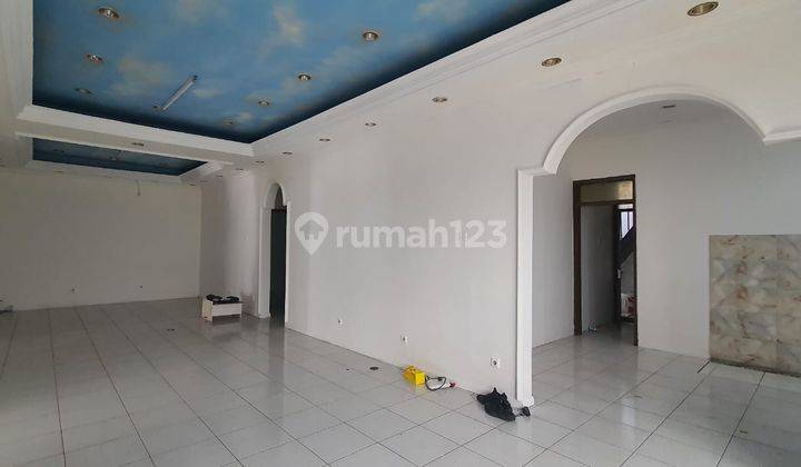 Disewakan Ruang Usaha Kebayoran Baru 1 Lantai 5