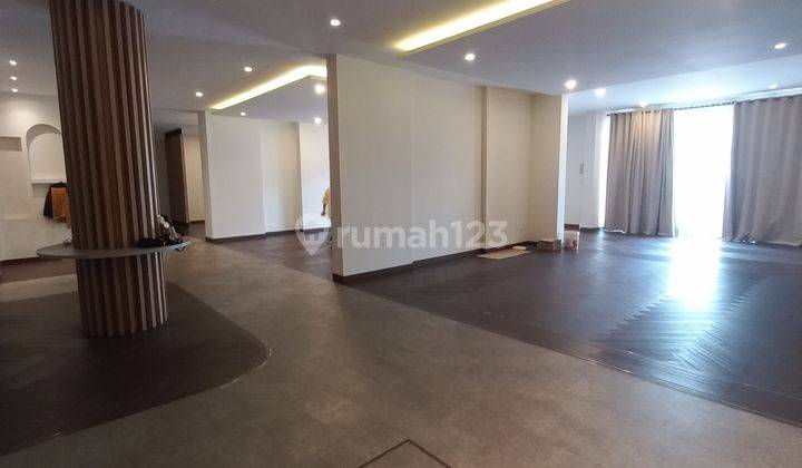 Dijual Ruang Usaha Bagus Kemang Siap Pakai SHM 2