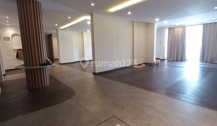 Dijual Ruang Usaha Bagus Kemang Siap Pakai SHM 3