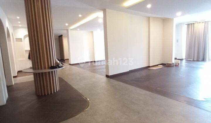 Dijual Ruang Usaha Bagus Kemang Siap Pakai SHM 9