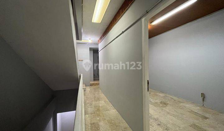 Disewakan Ruko 4 Lantai Wijaya Jakarta Selatan  2