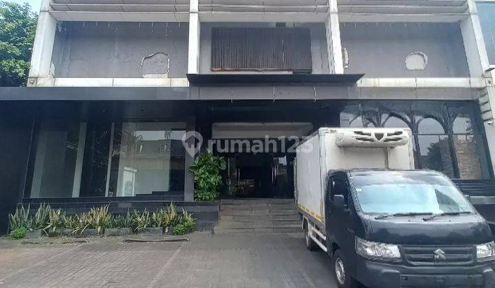 Disewakan Ruang Usaha Kemang Jakarta Selatan 1