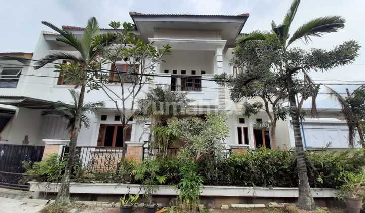 Jual Rumah Megah Kiara Sari Blong Tinggi Terang Siap Huni