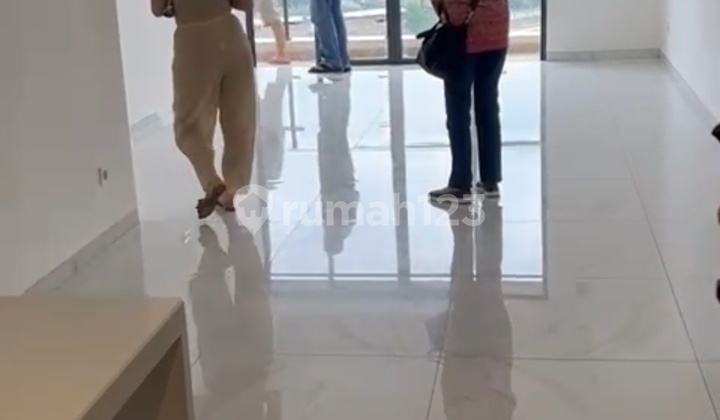 Turun Harga Hot Rent Apartemen Lux - Sky House - Hook Sebelahan Aeon Mall BSD 4 Kamar 2