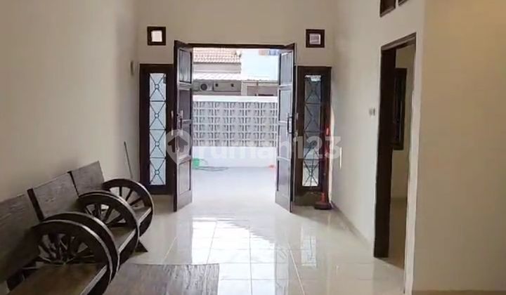 Turun Harga Jual Rumah Tki 3 Blok D Siap Huni Baru Beres Renov High Ceiling Nyaman 2