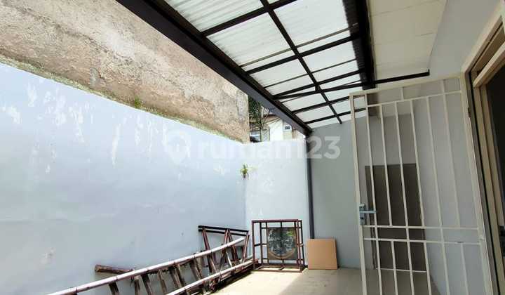 Hor Sale Jual Rumah Besar Thi 1 Siap Huni Lega Blong Terang Ada Taman Depan Belakang 2