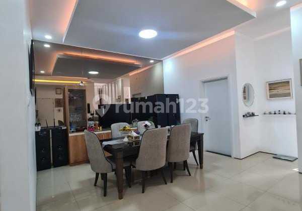 Jual Rumah Lux Minimalis Setraduta Luas Terang Nyaman Bangunan Baru