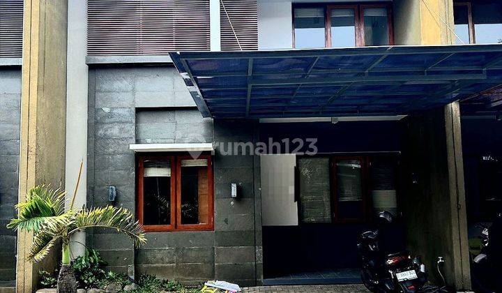 Dijual Cepat Rumah Terawat Kokoh Komplek Elite Setraduta Bandung 1