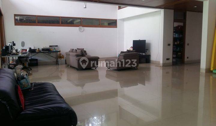 Disewakan Rumah Mewah Loksi Exclusive Budi Asih Setiabudi Bandung 5