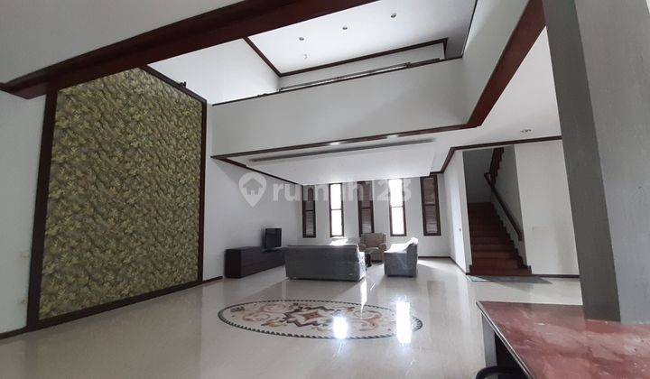 Disewakan Rumah Mewah Di Komplek Elite Setraduta Bandung Utara 5