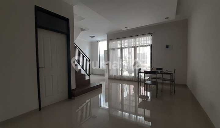 Dijual Rumah Minimalis Baru Siap Huni Strategis Area Cihanjuang