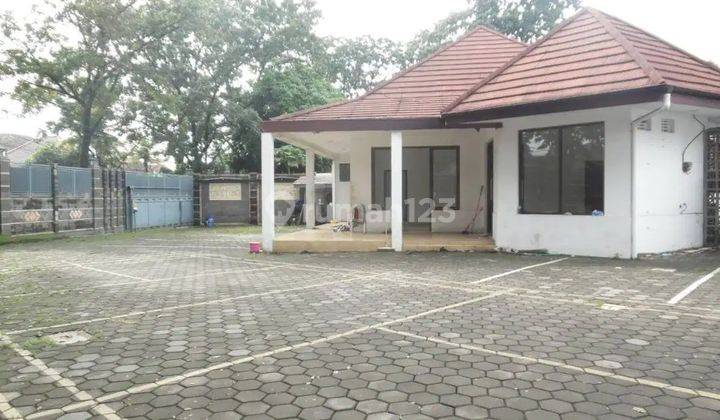 Disewakan Bangunan Cocok Untuk Resto, Caffe Strategis Area Riau 1