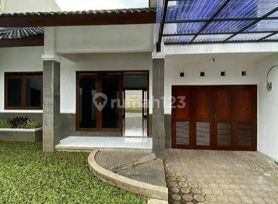 Dijual Rumah Asri Terawat Siap Huni Pondok Hijau Sayap Setiabudi 1