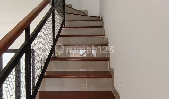 Minimalist 2-Storey Ready-to-Live House for Sale in Ciracas, East Jakarta 2