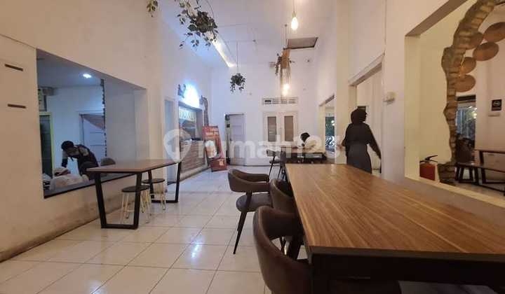 Dijual Rumah N Ruang Usaha Strategis Sayap Riau Dekat Gedung Sate