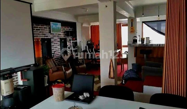 A 3-Story Ready-to-Occupy Minimalist House for Sale in Cihnjuang Parongpong 2