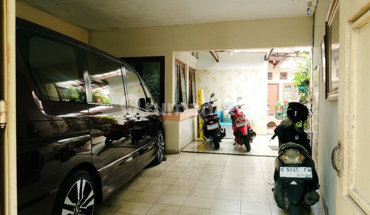 For Sale Commercial House in Premium Location Riau Wing Bandung 2