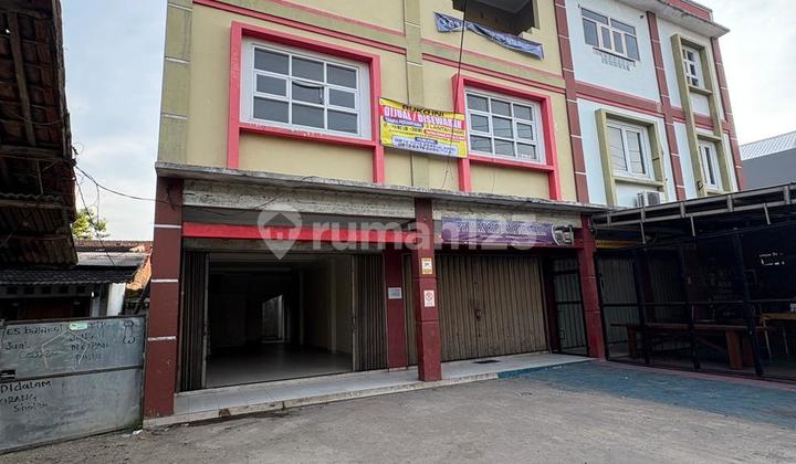 FOR SALE QUICKLY STRATEGIC BUSINESS-READY SHOPHOUSE NEAR MAINROAD OTISTA SUBANG FOR SALE QUICKLY STRATEGIC BUSINESS-READY SHOPHOUSE NEAR MAINROAD OTISTA SUBANG