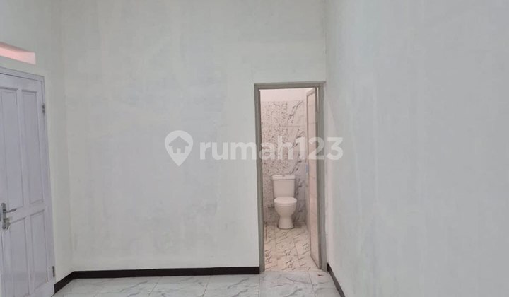 Rumah 2 Lantai Siap Huni Dijual Area Riung Bandung 2