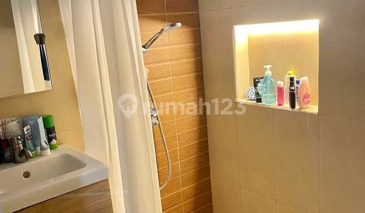 Dijual Rumah Terawat Fullfurnish Area Arcamanik Bandung Timur 2