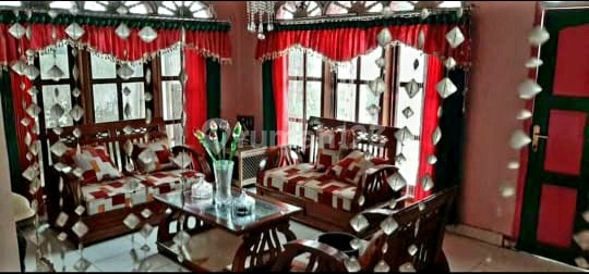 Dijual Rumah Asri Terawat Siap Huni Area Tanjungsari Sumedang 2