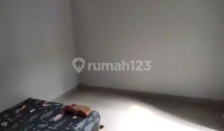 Rumah Minimalis Terawat Siap Huni Dijual Di Kiwari Residence 2