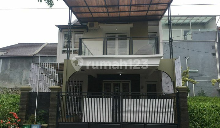 Dijual Rumah 2 Lantai Terawat Siap Huni Padasuka Ideal Cicaheum