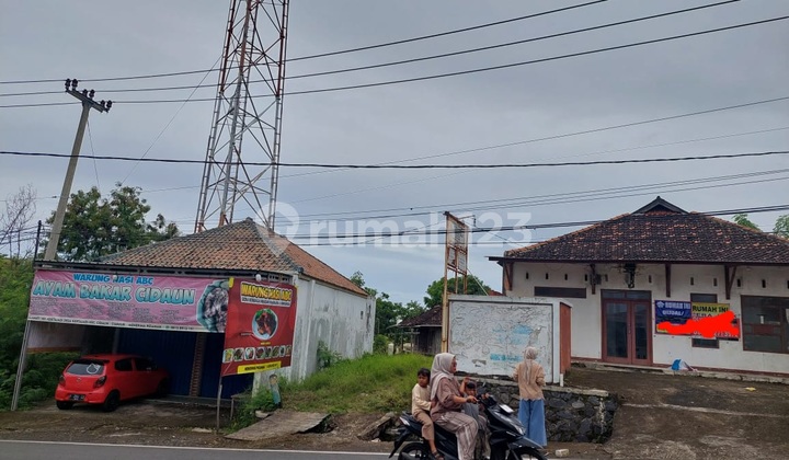 For Sale: X Clinic Building in Cidaun Area, Cianjur, Suitable for Minimarket. For Sale: X Clinic Building in Cidaun Area, Cianjur, Suitable for Minimarket.